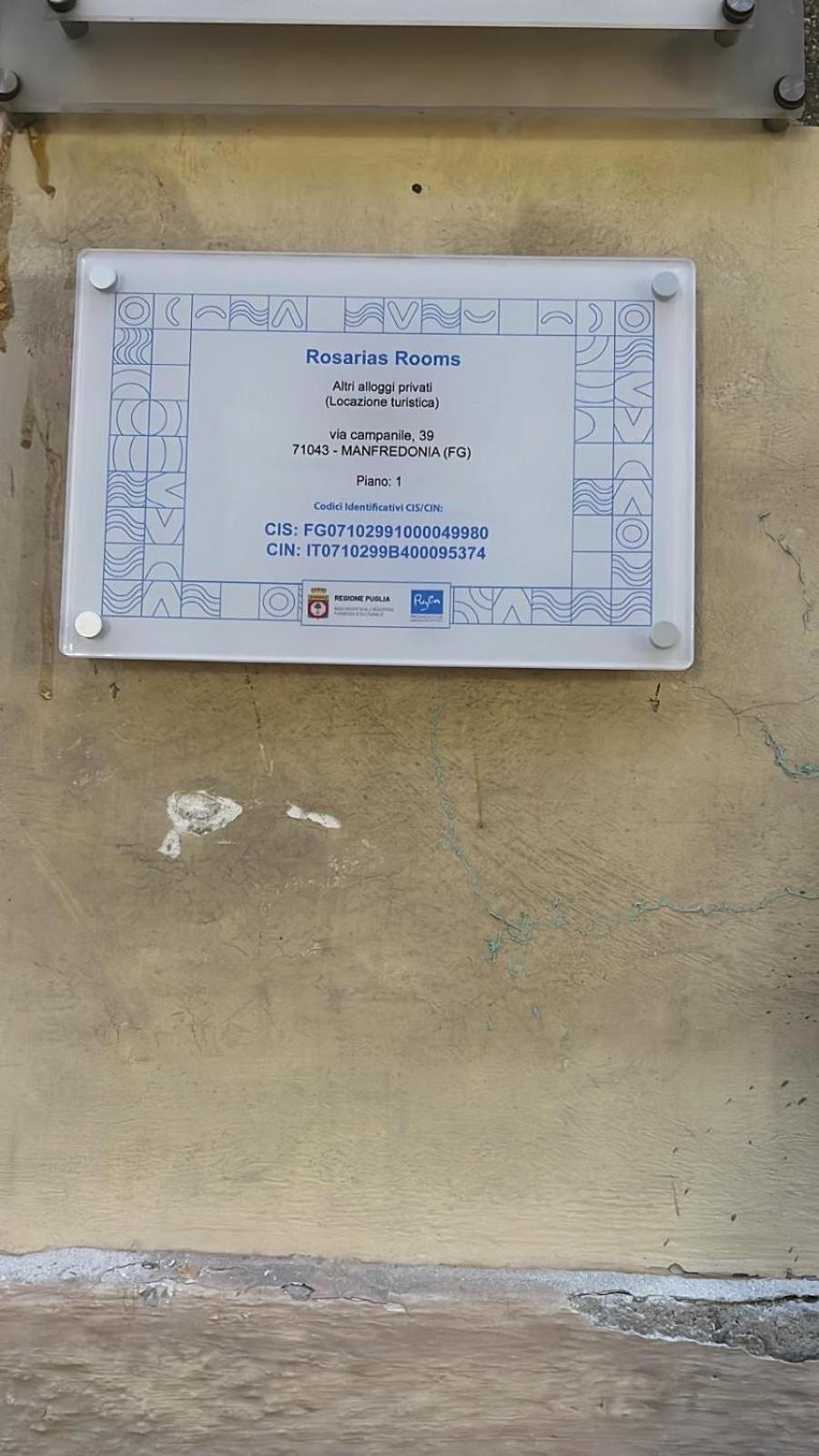 Rosarias Rooms Manfredonia Buitenkant foto